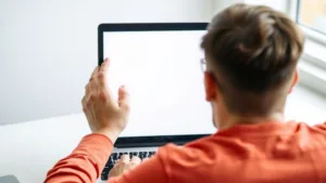 Cómo comprobar en un portátil usado si hay píxeles muertos y problemas de brillo