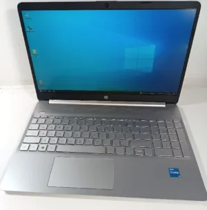Portátil HP 15s-fq2034ns, i3-1115G4, 4GB RAM, 15,6" SKU_UV-276356