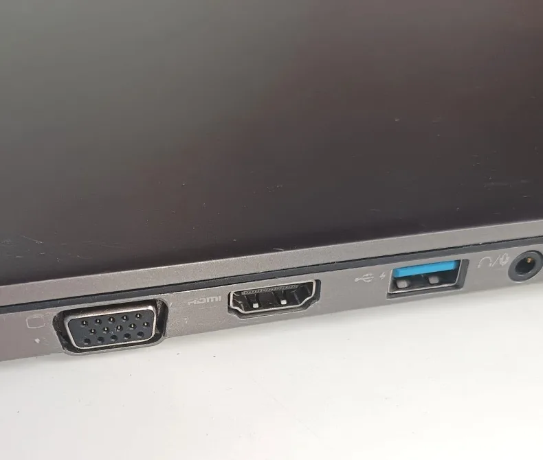 Portátil Toshiba Portege Z30-C-16P. i7-6500U, 13,3". Incompleto - Imagen 3