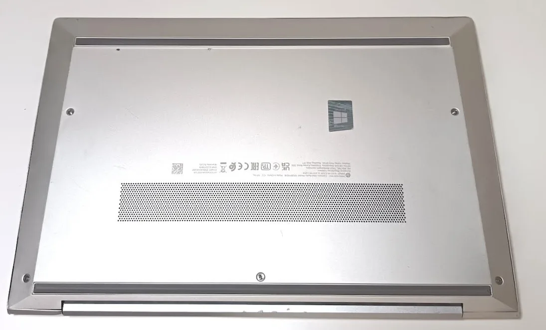 HP EliteBook 830 G8, i5-1135G7, 8GB RAM, SSD 512GB NVMe, 13,3" - Imagen 2