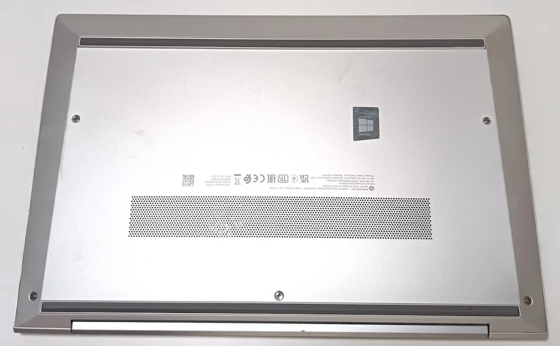 HP EliteBook 830 G8, i5-1135G7, 8GB RAM, SSD 512GB NVMe, 13,3" - Imagen 2