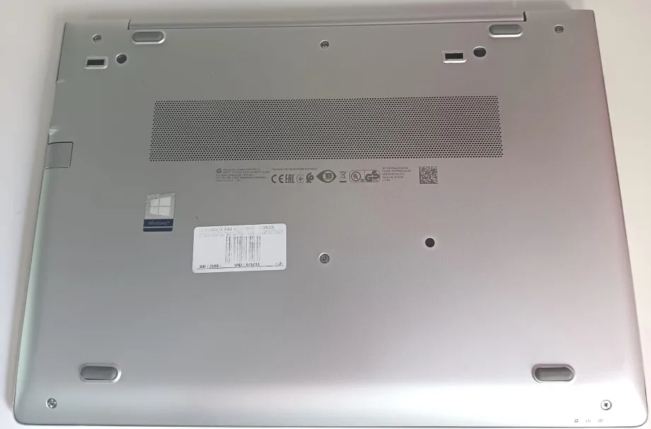 Portátil HP EliteBook 840 G5, i7-8650U, 8GB RAM, 256GB M.2 SATA, 14" - Imagen 4
