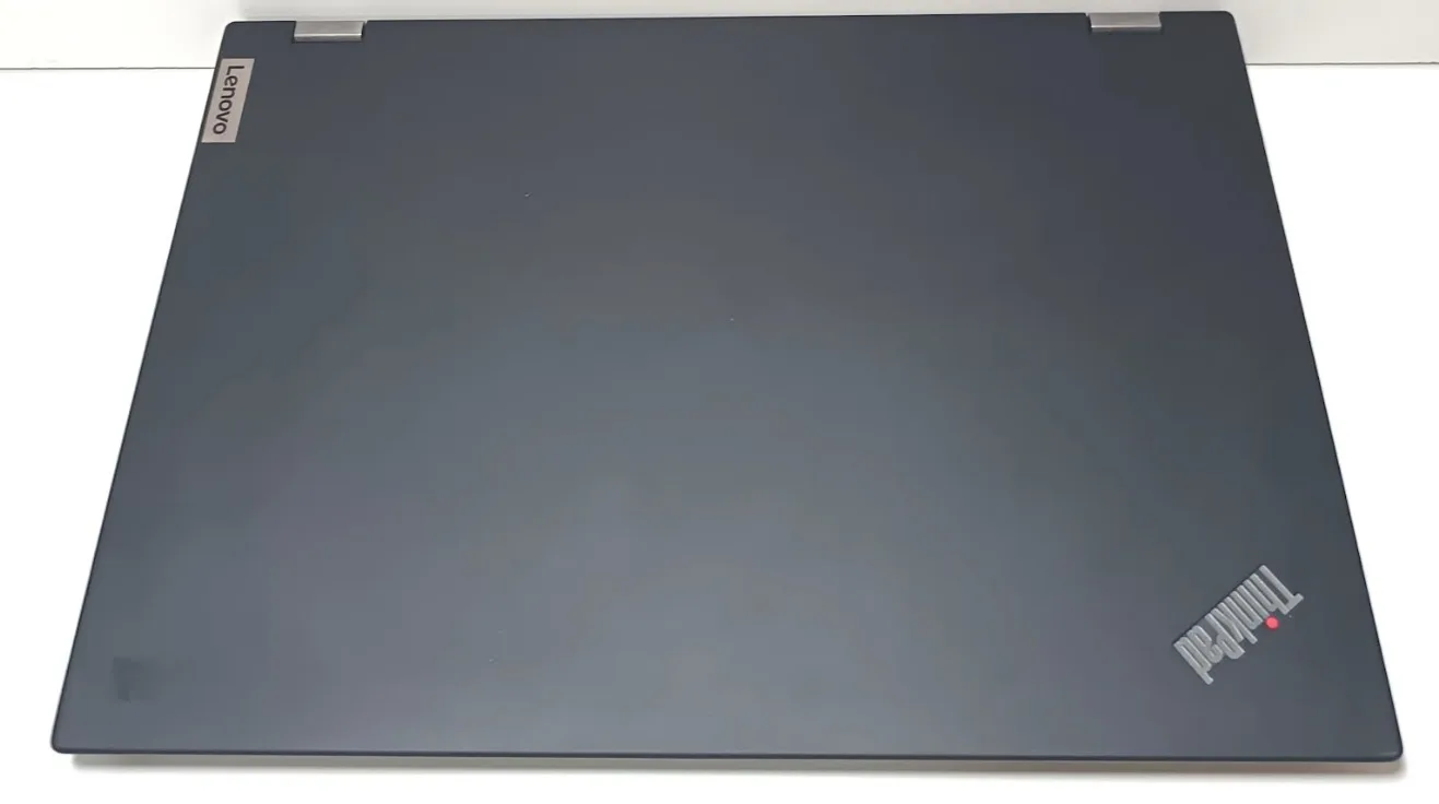 Lenovo ThinkPad P15 Gen 2, i7-11800H, 16GB RAM, 15,6". Avería - Imagen 3