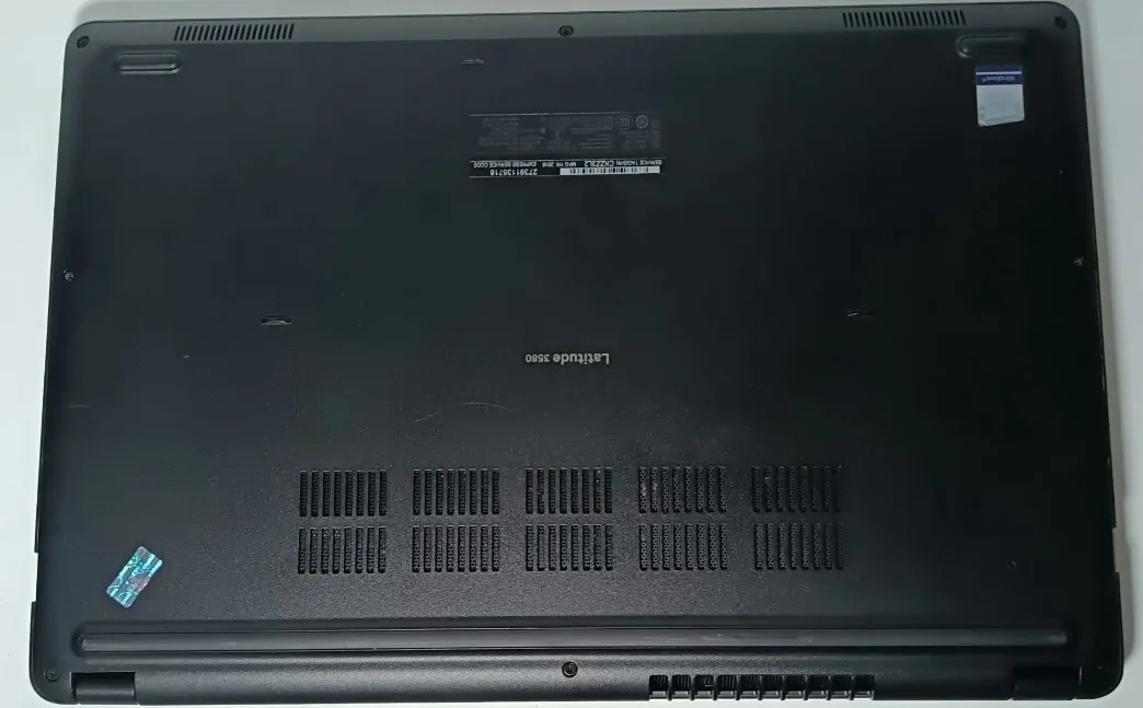 Dell Latitude 3580. i5-7300U, SSD 128GB, 8GB RAM, 15,6 - Imagen 3