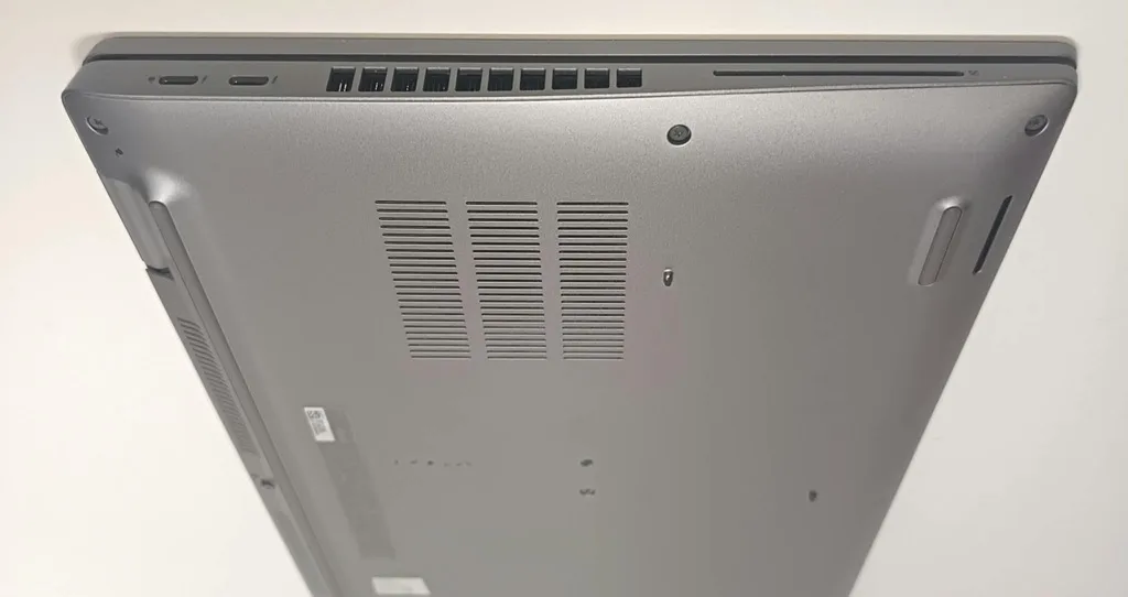 Dell Latitude 5530. i5-1245U, NVMe 512GB, 16GB RAM, 15,6 - Imagen 5