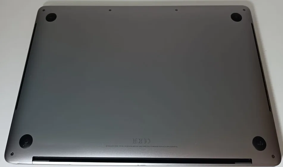 MacBook Pro 13. i5 2,4 GHz 2019. 4 puertos Thunderbolt - Imagen 5