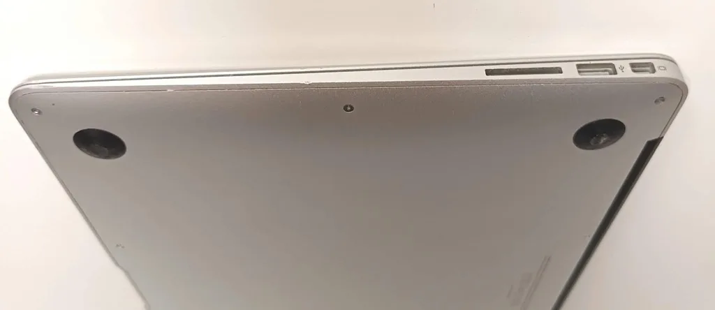 MacBook air 13 Finales 2010 A1369 EMC 2392. Core 2 duo, SSD 256GB, 2GB RAM - Imagen 4