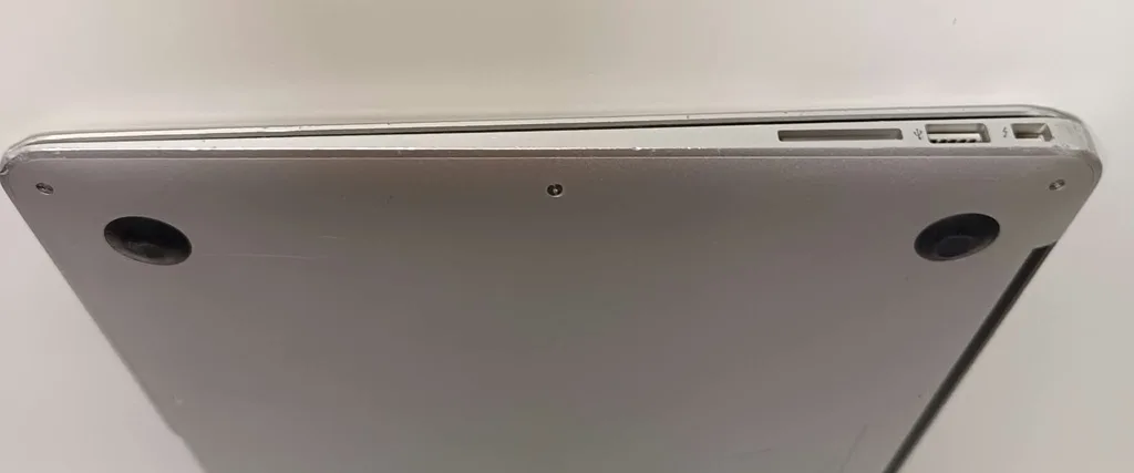MacBook air 2017 A1466 EMC 3178. i5, SSD 256GB, 8GB RAM - Imagen 4