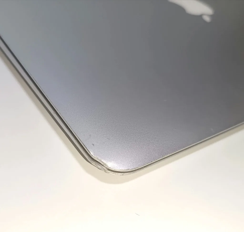 MacBook air 2017 A1466 EMC 3178. i5, SSD 256GB, 8GB RAM - Imagen 7